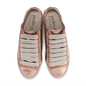 Pedro García Parson lustrous frayed silk satin rawedges/suede cowhide trm…